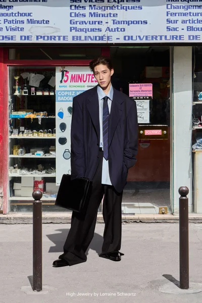 Look 24